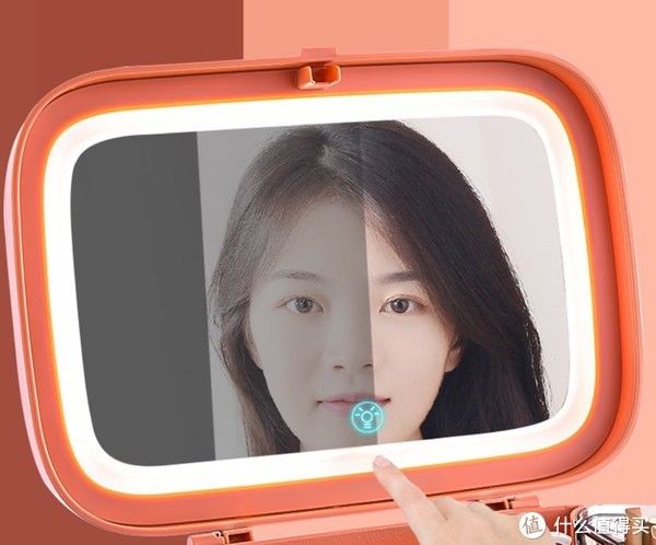 化妆品收纳 篇一：首饰化妆品怎么收纳？看这里！