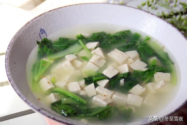 营养|小雪节气天气干燥，8道素食汤做给家人喝，营养不输大鱼大肉
