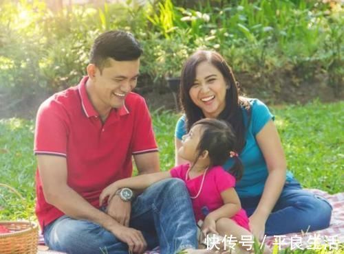 陈兰|妈妈是全职带娃还是出去工作,老教师坦言:看孩子上学后表现就知