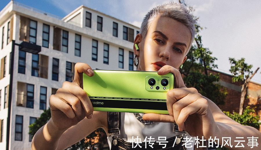 oppo|摸着小米过河，realme如何越级