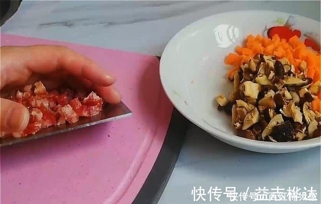 腊肠|糯米别总用来包粽子,教你好吃做法,咸香软糯,鲜香料足真解馋