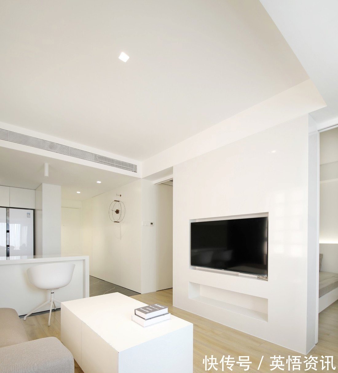 小窝|看了她的46㎡小窝,头一回见卧室装两个门,美观又实用,很聪明