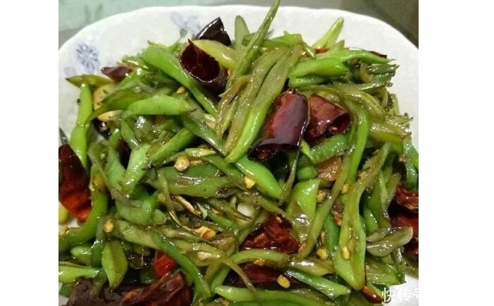 此蔬菜15元1斤,铁是鸡肉的4倍,钙是7倍,虽然贵多吃身体好