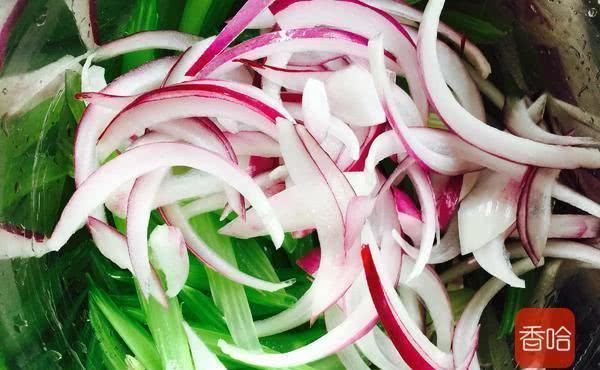 鲜嫩|四月这菜是一宝,鲜嫩爽脆营养高,清肠刮油促消化