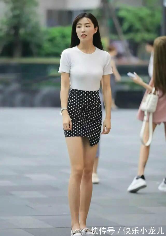 穿搭 青春朝气的连衣裙穿搭减龄显气质,修身塑形提气质,时尚十足