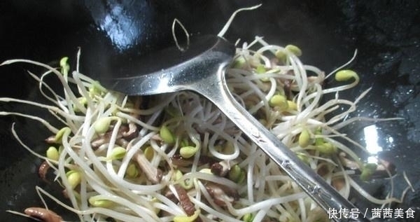 “它”发芽了千万别扔，吃对了营养翻倍，9成人不知，为家人收藏