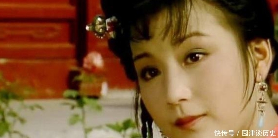 四大家族|红楼梦中,史湘云熬夜做针线活,真的很穷吗?超越普通人太多