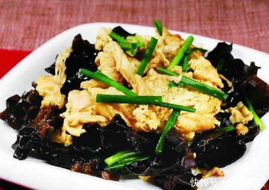 白萝卜|土豆不能配米饭吃几类不要一起吃的食物,想健康花二分钟看完