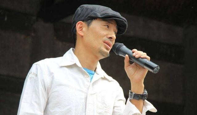 从“草根歌手”到郭兰英爱徒,从当红明星到万人唾骂,阿宝怎么了