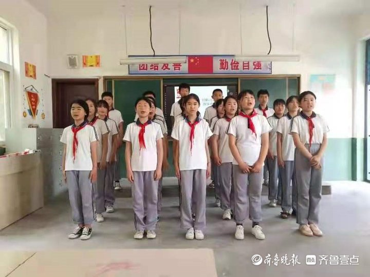 毕业生|定陶区第一实验小学费庄校区举办学生毕业典礼