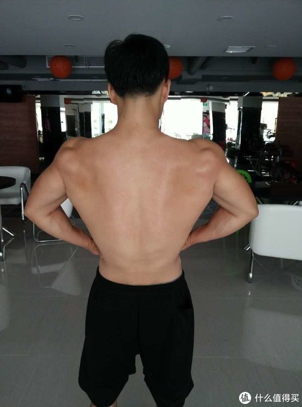 路人|从140斤的普通路人到160斤的肌肉男完美蜕变，我到底做了什么？