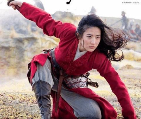 土豪|女玩家就是“菜”？妹子被众多土豪疯抢，只因玩游戏比男玩家厉害