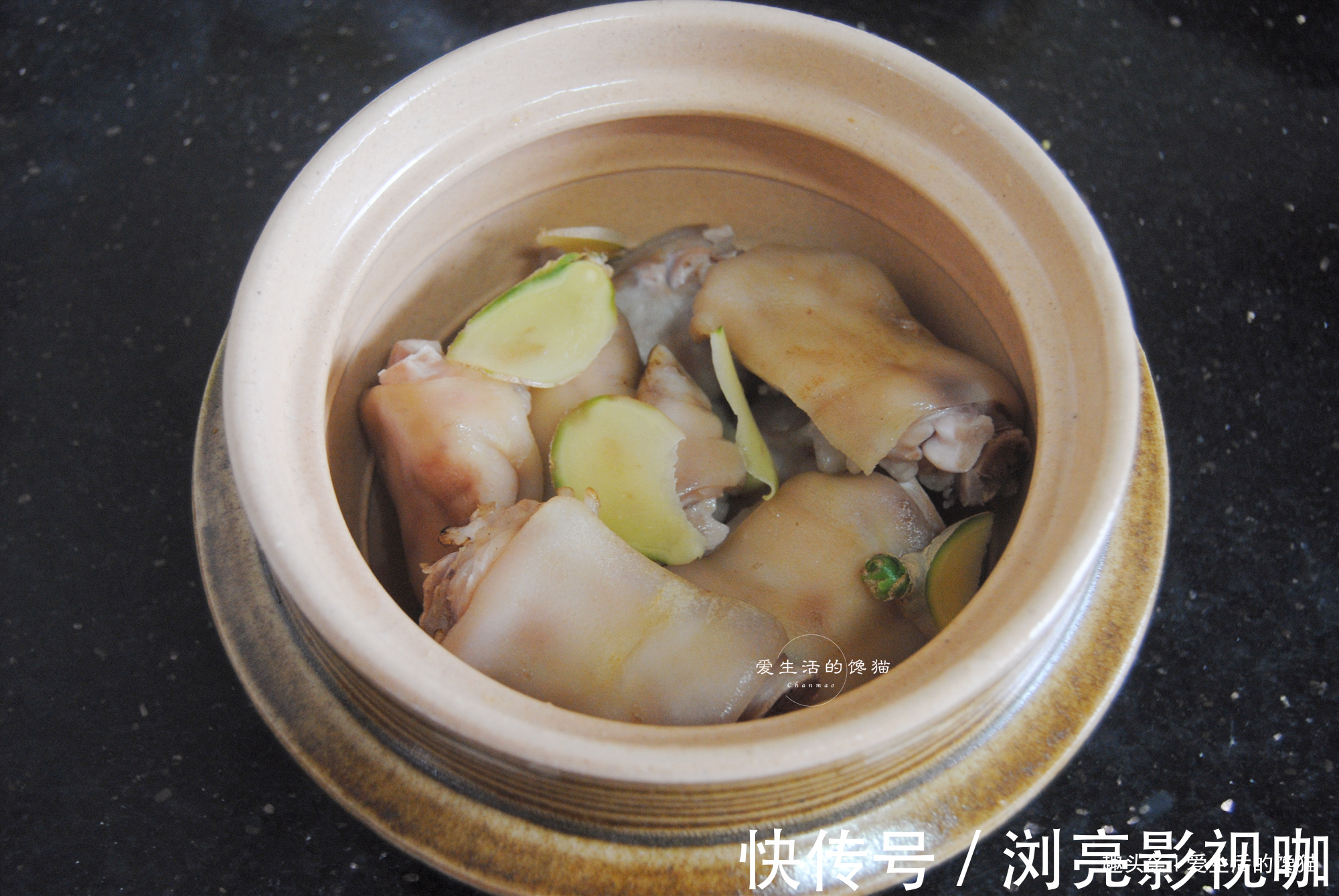 高压锅|焖猪蹄,有人水煮,有人爆炒,都不对,只需一步猪蹄Q弹不发硬!
