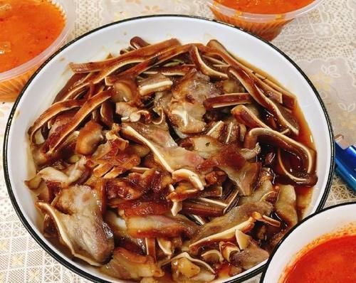 下酒菜|老酒鬼喜欢的“4大下酒菜”，猪耳朵不算啥，最后一个给肉都不换