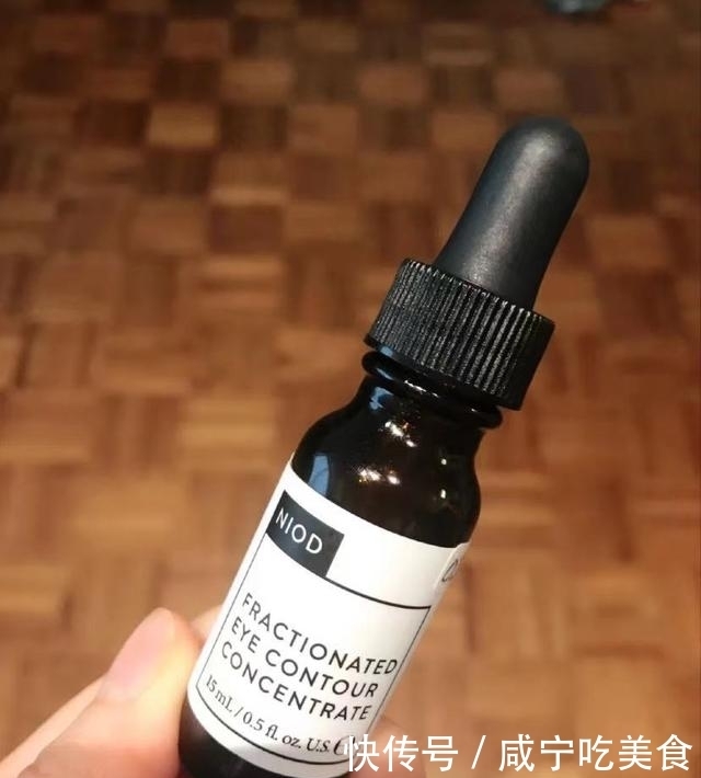 适合各个年龄段可用的神仙眼霜推荐:有效舒缓眼部肌肤,滋润保湿