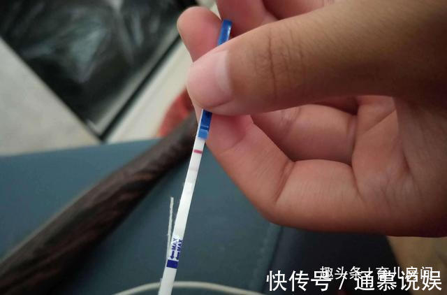 医生|顺产三个月后腹部剧痛，并掉出异物，医生检查后怒斥家人无知