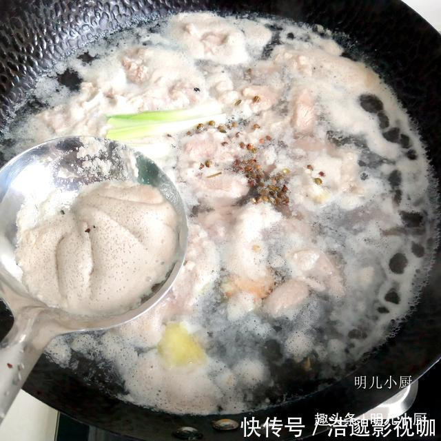 大厨|炖牛肉时,有人焯水有人直接炖,都不对,大厨教你最好吃的做法