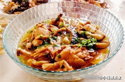 泡饭|它人称“饭扫光”，泡饭拌面样样行，鲜滑多汁开胃，是酒鬼的最爱