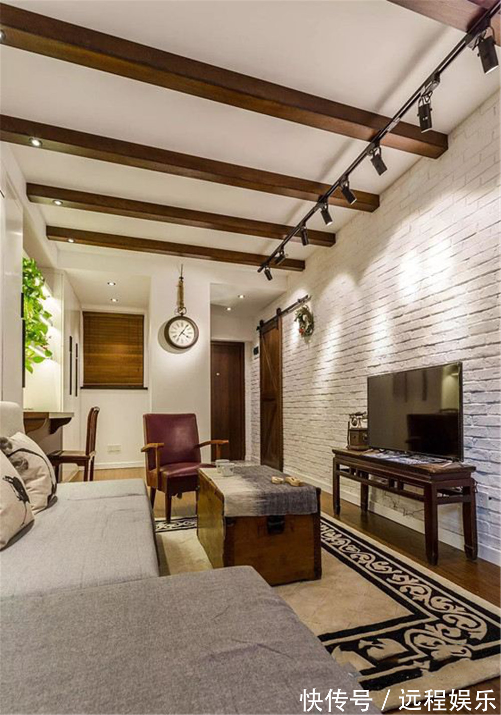 老房|他买了栋40㎡的老房,被老婆罚跪搓衣板,改造后,却成最美学区房