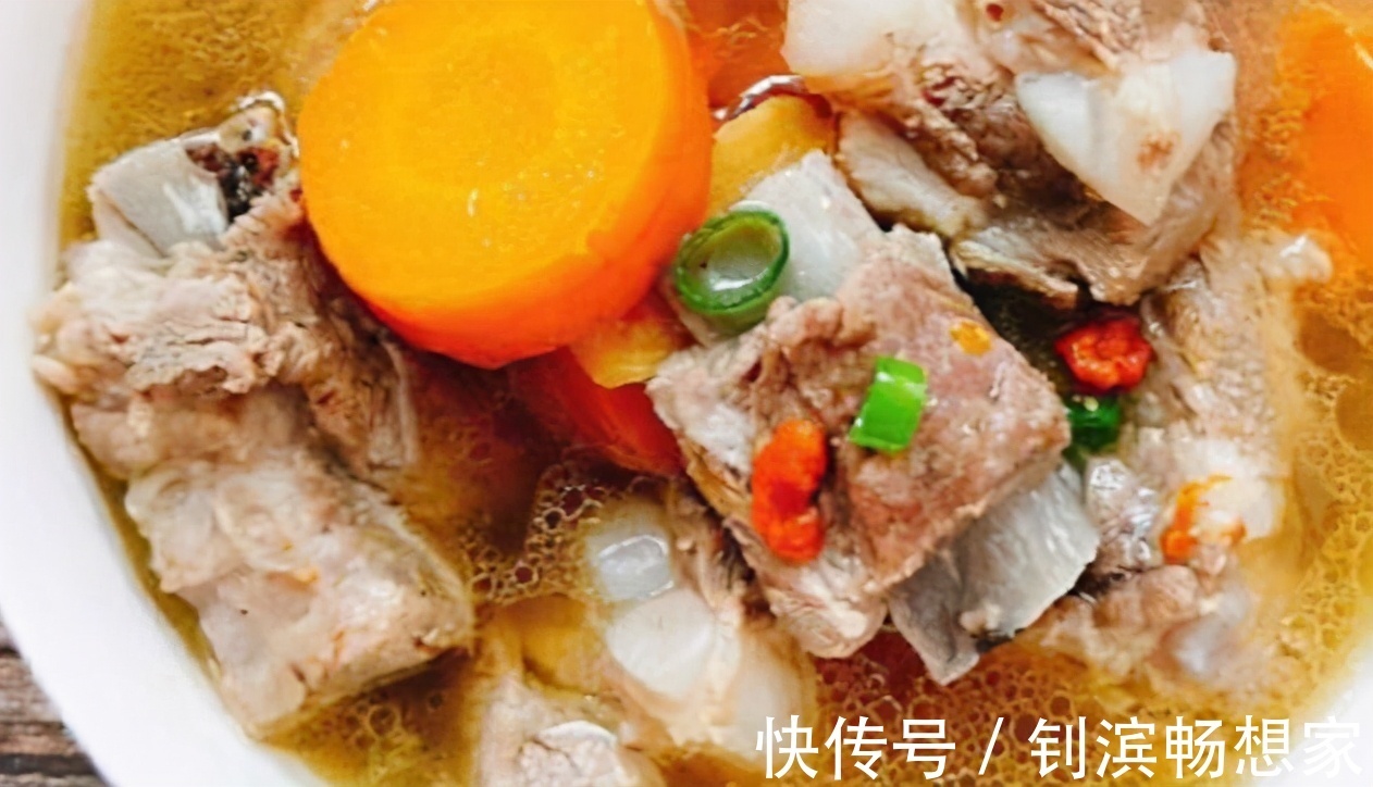 辣椒|女性到了中年,多吃三种美食,排毒润肤,滋补身体,预防子宫早衰