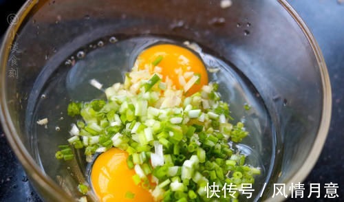 孩子想吃面包片，不用去买了，教你在家就能轻松做，一盘都不够吃