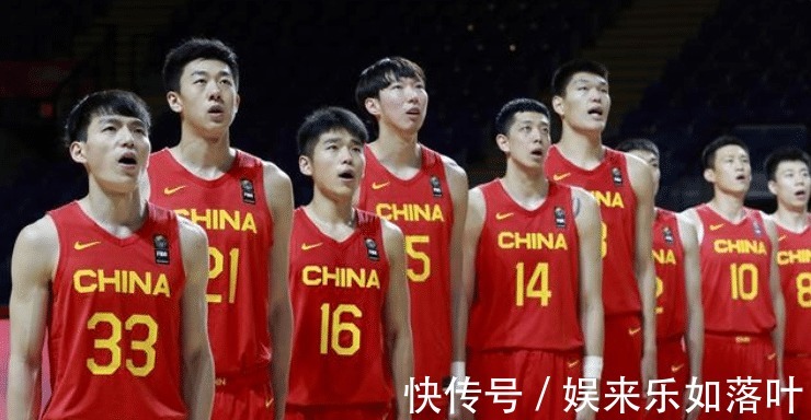 男篮|中国男篮五大希望之星！周琦胡明轩榜上有名，成对抗日本主力球员