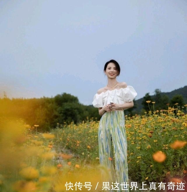 连衣裙|想成为精致的女人,就要穿对服装了,合适的穿搭会让整个人更优雅