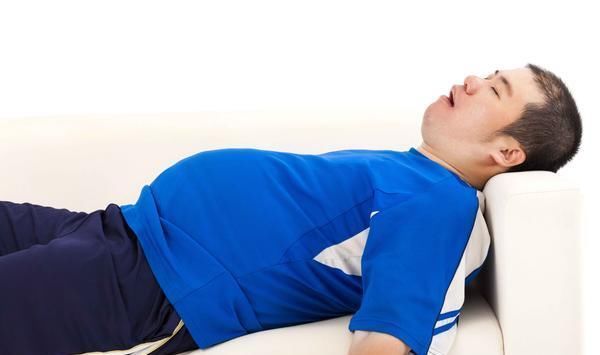 睡眠质量|得了高血压，这一习惯要不得！不是抽烟喝酒