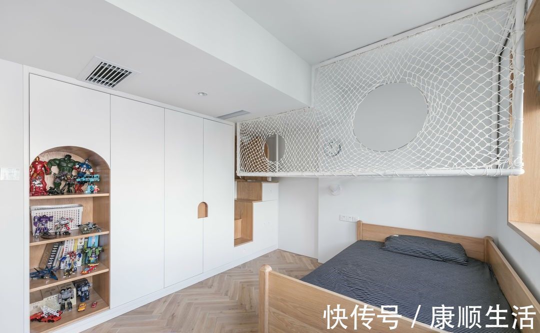 原木|完美改造术,她让“鸡肋”空间变成“鸡腿”,温馨的亲子宅香极了