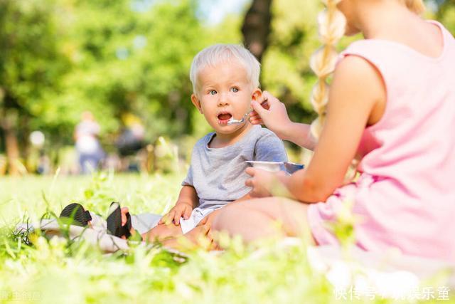 涵涵|孩子不好好吃饭,父母愁,试试这几个方法,或许你不用追着孩子喂