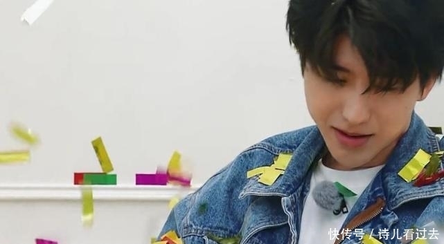 蔡徐坤|跑男蔡徐坤再次封神,晒素颜胡子拉碴脸蜡黄,粉丝赠爱称“俊渣”