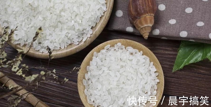 碳水化合物|不吃米饭后，体重为什么会降得非常快？听听医生怎么说