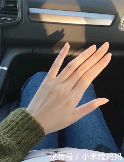 滋润度|不得不看的神仙级孕妇护手霜，堪称“零差评”，好用不贵无鸡肋！