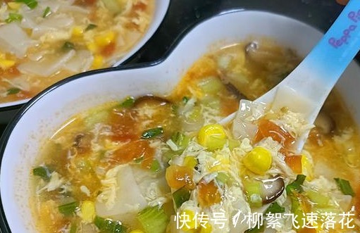 比面条营养,比饺子好吃,3元煮一大锅,暖和料足适合冷天吃!