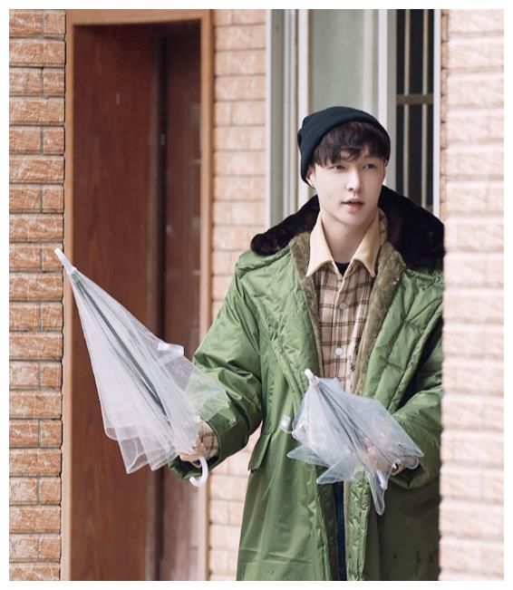 《向往5》张艺兴加入后，彭昱畅大变模样，他是感受到危机了吗？