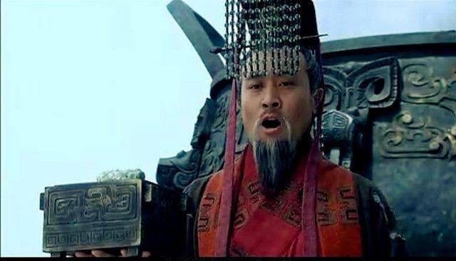 假设|假设刘备没死,还统一三国当了皇帝,会第一时间杀谁?看完后恍然大悟!