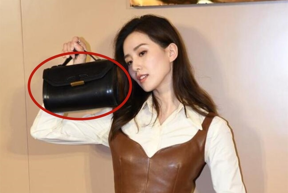 包包|别光顾着看刘诗诗的造型多美了,人家这身打扮,假名媛绝对拼不起