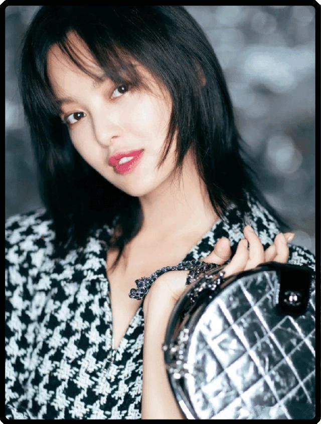 脸型|圆脸方脸最适合什么发型?发型脸型搭配技巧在这了!