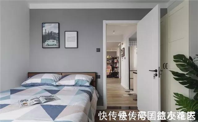 书架|88平方米的北欧风小户型,照着网红款的装修设计,效果出来超好看