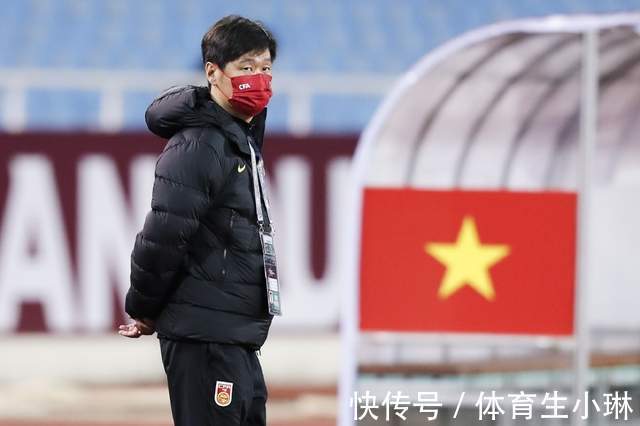中国足协|主动求变!中国男足新年首训球员达32名,国足名宿紧急驰援教练组
