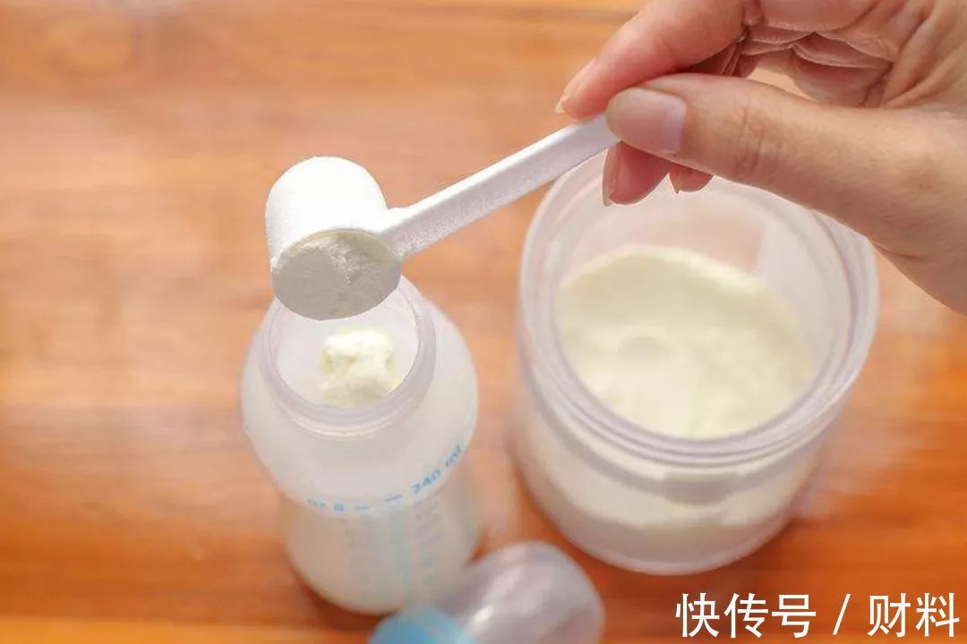婴儿配方食品|新生儿出生率减少,奶粉市场规模反而超1800亿,为何在增长?