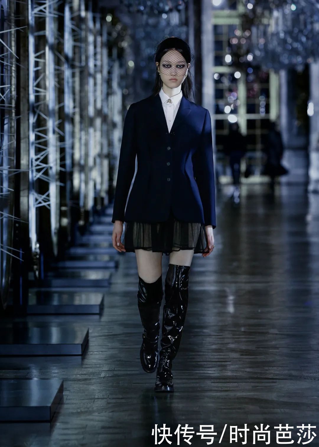 DIOR讲述的童话故事，只有成年人才能读懂