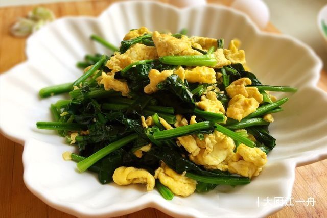 天冷后，“穷人”最爱吃的5道菜，好吃不贵又实惠，很多人没吃过