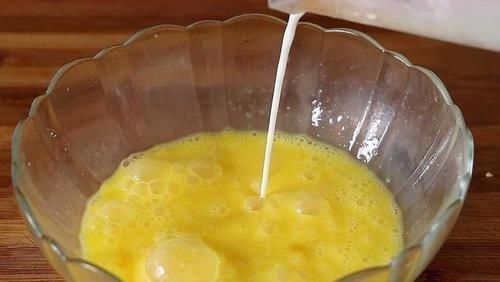 水淀粉|自从鸡蛋学会这样做,我家鸡蛋都不够吃,比红烧肉还香,真馋人