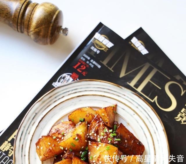 土豆又有新吃法,简单两步,比肉还好吃,朋友圈都刷爆了