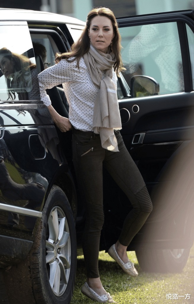 王妃|冬天围巾如何搭配?看凯特王妃围巾搭出温暖气场