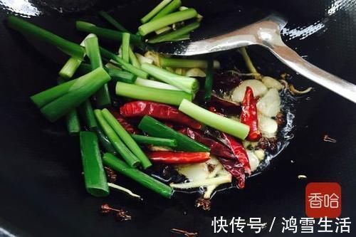 郫县豆瓣|让肥肠好吃10倍的秘诀!照着做软烂入味,出锅香翻天
