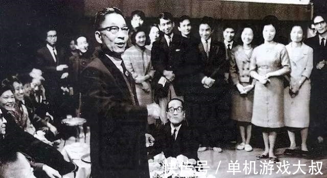 文艺界&民国才女赵清阁:告诉老舍只有跳江才能厮守,老舍投湖她终身未嫁