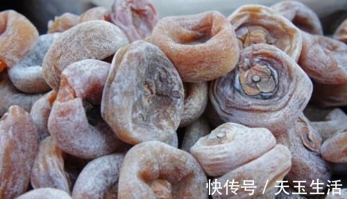 晒柿饼,别直接拿去晒!再加2步,七天就能吃,软糯清甜好吃不腻