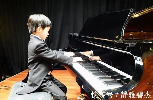 父母|给孩子报乐器的兴趣班,什么时候最佳?父母应该了解